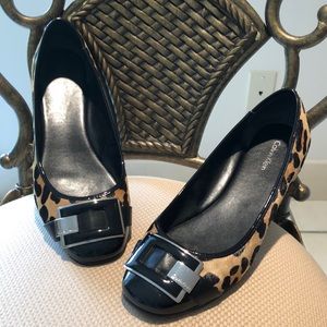 Calvin Klein Leopard Print Flats Size 8 LN